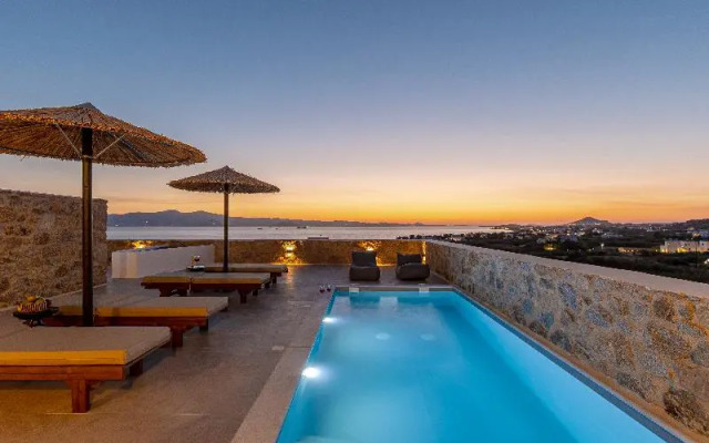 Lithia Exclusive Villas