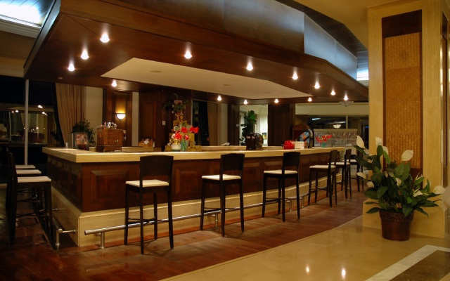 Meder Resort Hotel