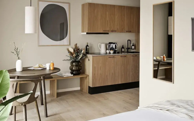 Aura Apartment Hotel