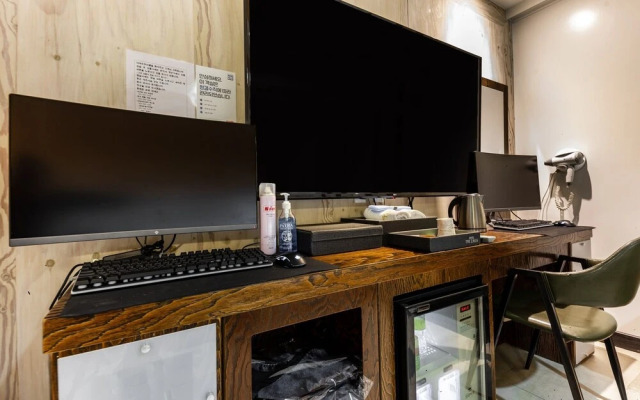 Voice The Zara Drive-in