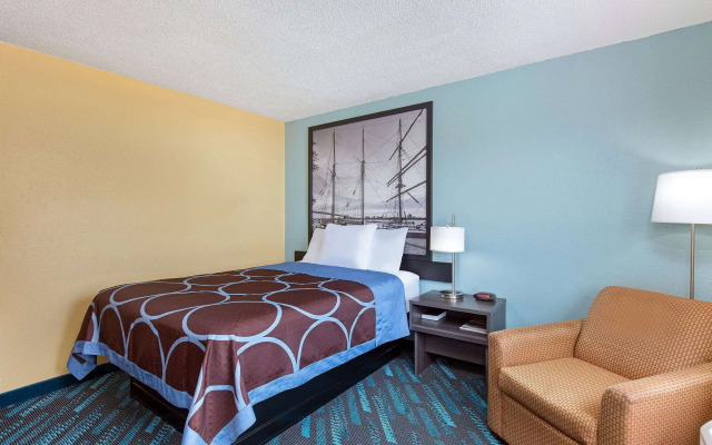 Super 8 by Wyndham Somerset