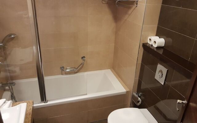 Emily`s Hotel