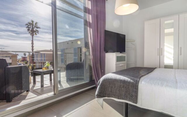 House JAZMIN L'Ampolla