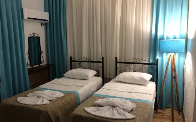 Ozcakil Hotel & Pension
