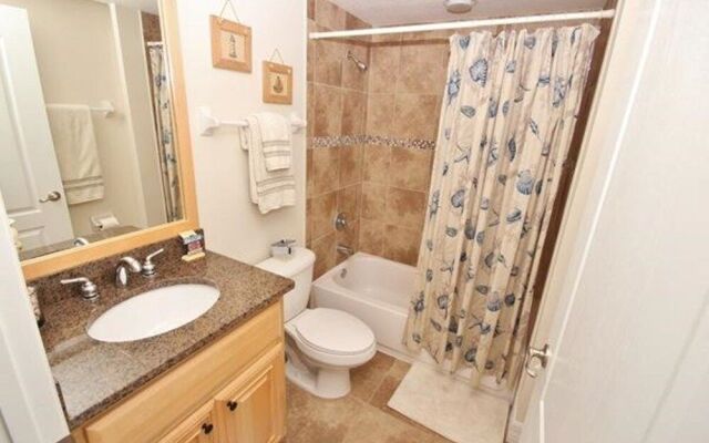 Oceanwalk 18-306 Apartment 2