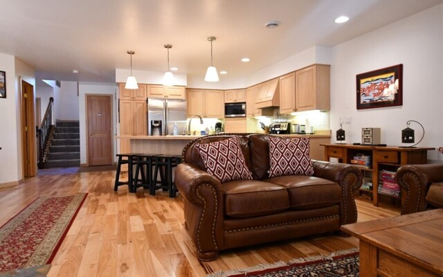 Mountain Harbor #143 3 Bedroom Condo