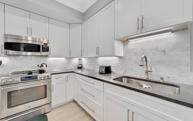 Beach Colony Tower 18c- Penthouse