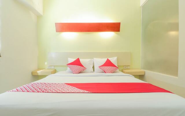 OYO 2253 The Sunrise Sanur
