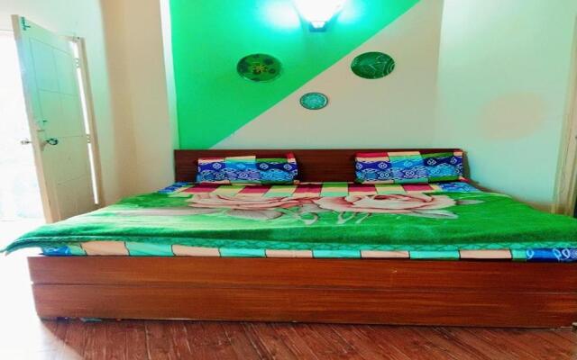 Four Fronts by StayApart