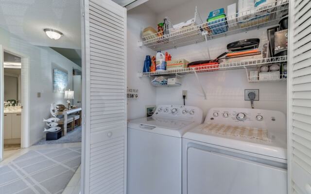 Vista Verde West by Vtrips