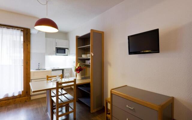 Appartement Brides-les-Bains, 1 pièce, 4 personnes - FR-1-512-82