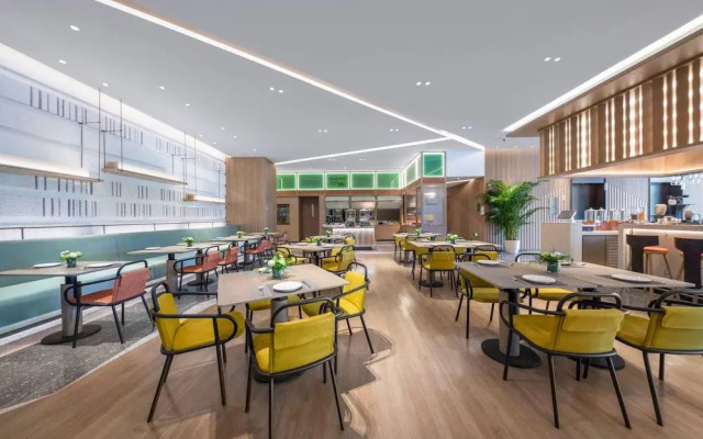 EVEN Hotels Shenzhen Guangming Cloud Park by IHG