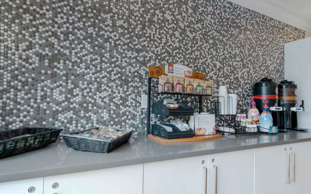 Extended Stay America Suites Fremont Newark