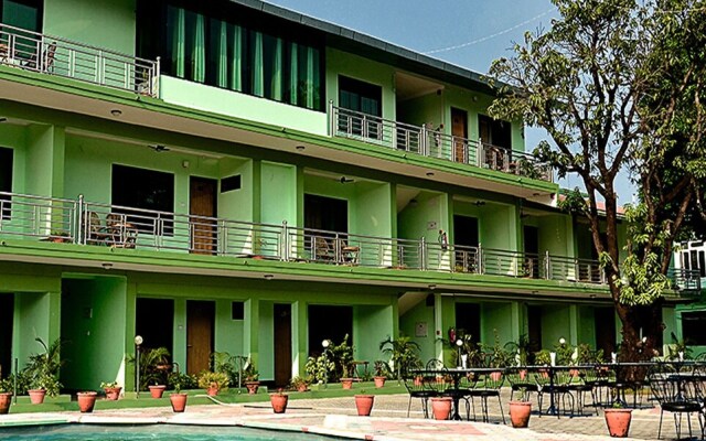Hotel Saathi
