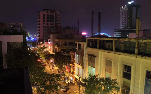 Dee Dee Danang Hostel