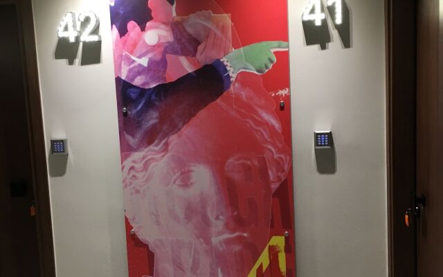 360 Degrees Pop Art Hotel