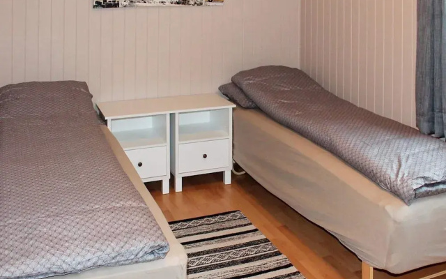 6 Person Holiday Home in Averoy