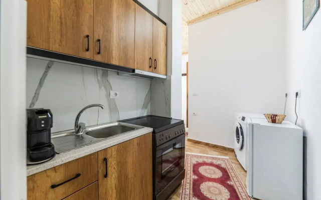 Saraci Rooms 1 in Gjirokast r