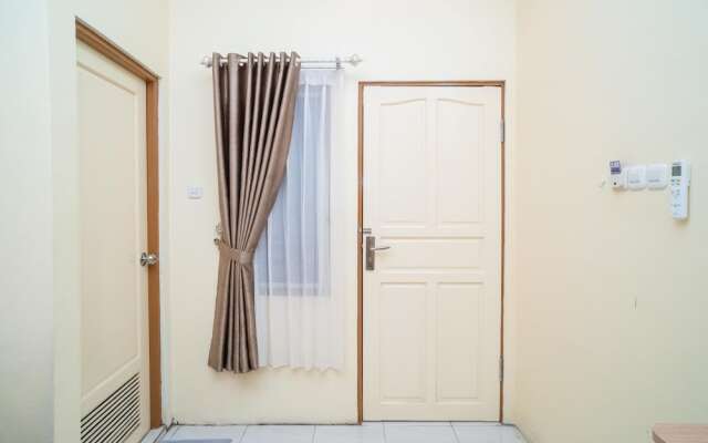 RedDoorz Syariah near Taman Siring 2