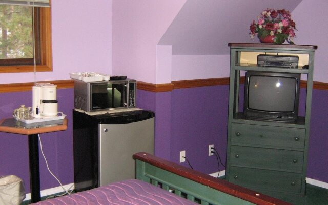 Rainbow Lake Castle Resort