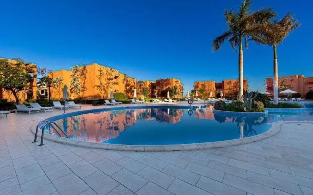 SOULOTEL EMERALD Resort & Spa