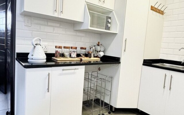 Luxury Apartment St Lucia 43 On the Bridge