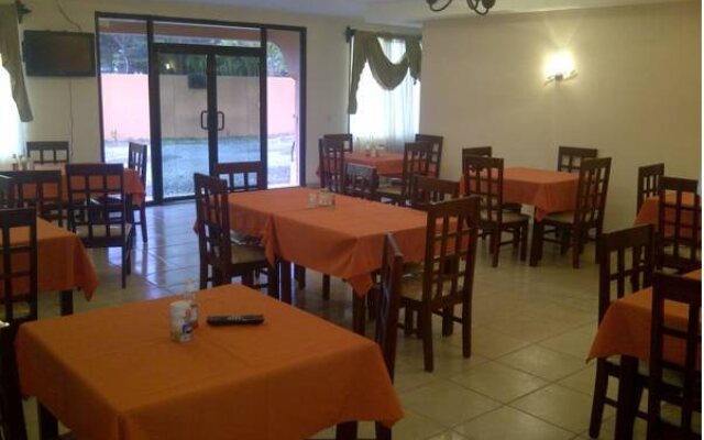 Hotel Cibeles La Ceiba