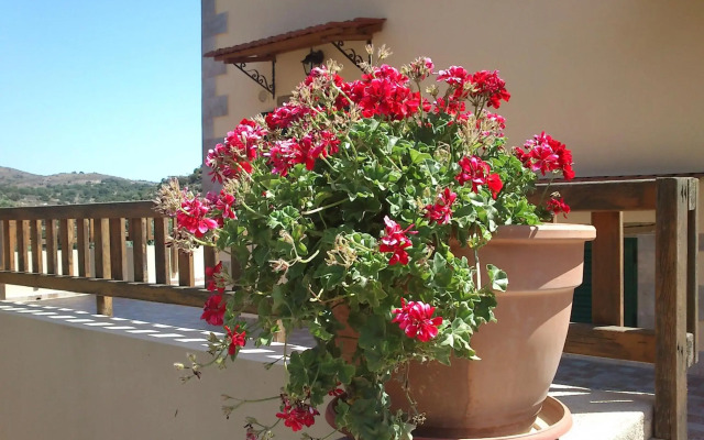 Stratos Villas