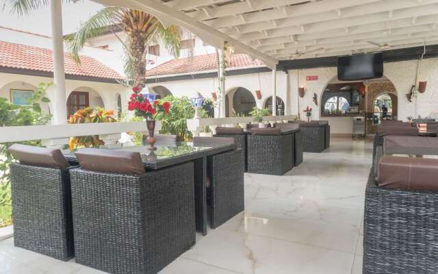 Best Western Jangwani Sea Breeze Hotel