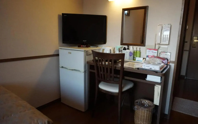 Yokohama Minamimirai Manyo-Club