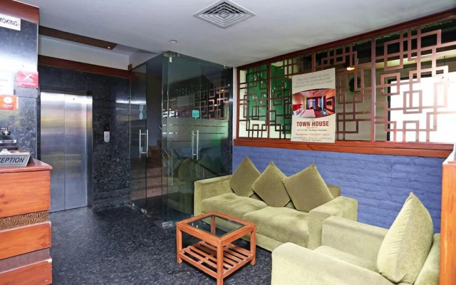 The Townhouse By FabHotel