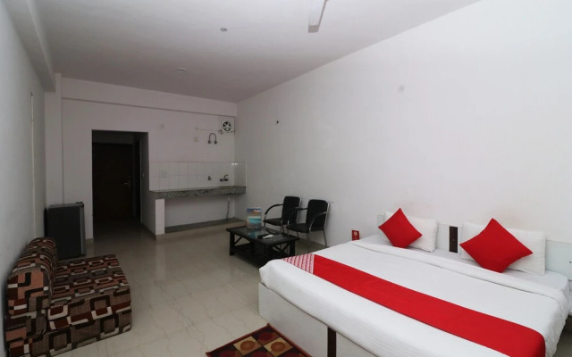 Oyo 30630 The Radiance