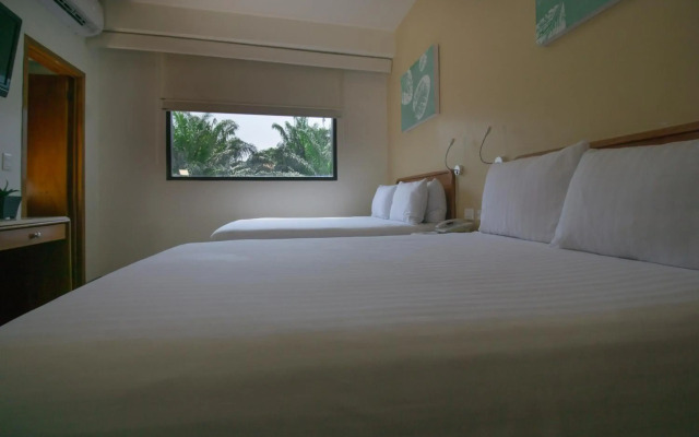 Olmeca Plaza Urban Express Hotel