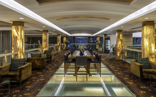 Radisson Blu Hotel Pune Kharadi