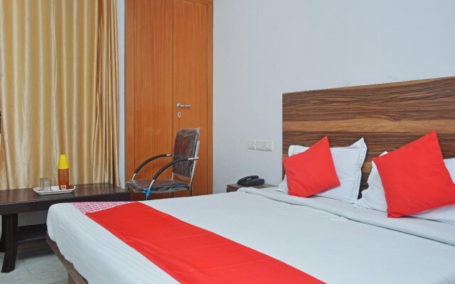 Sky Residency By OYO Rooms