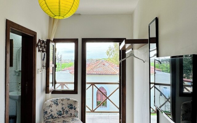 Betül Guest House