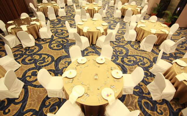 Grand Tebu Hotel