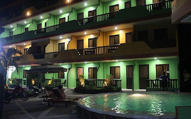 Mayfair Resort