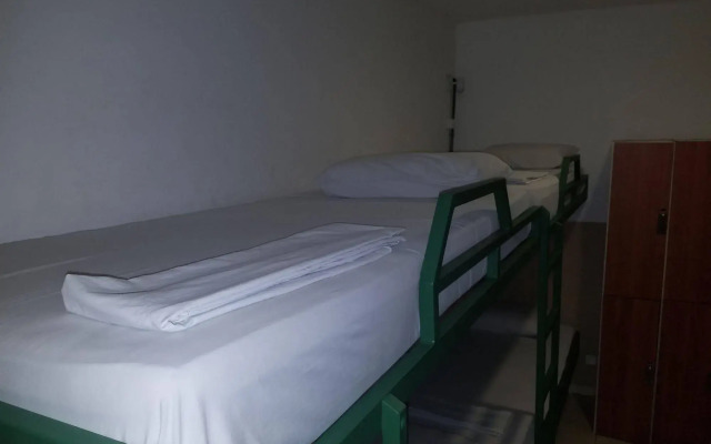 Samba Palace Hostel