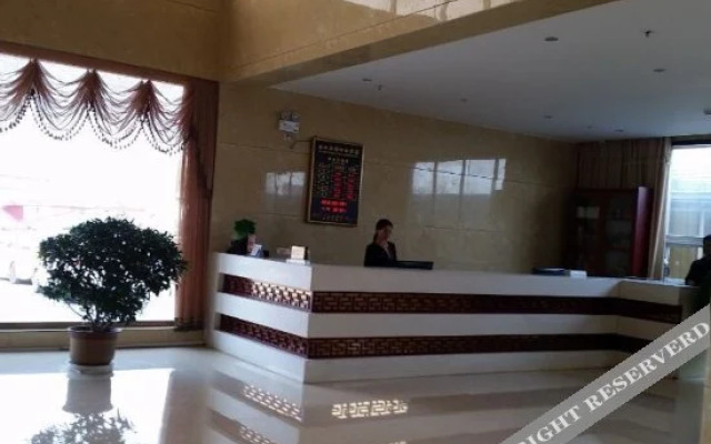 Pufeng Shengrui Business Hotel