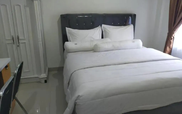 RedDoorz near Palembang Airport 2 - Hotel in Palembang - Photo 2