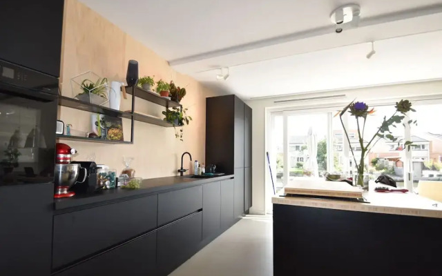 Spacious Holiday Home in Alkmaar With Garden