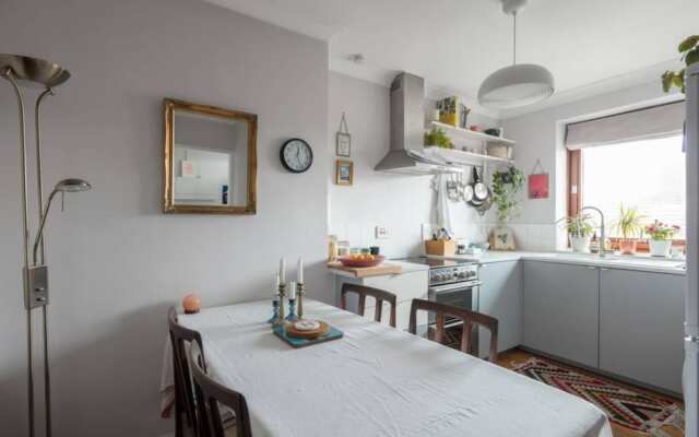 Homely 1 Bedroom East London Flat