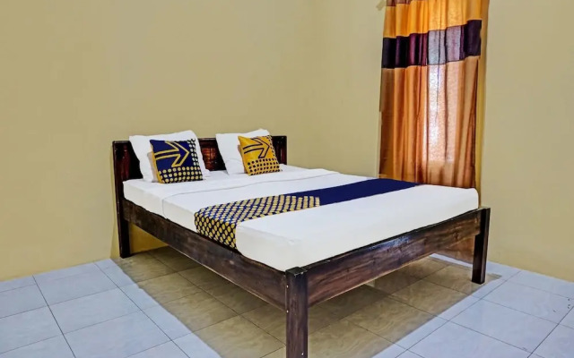 OYO Life 91988 Azka Homestay Klayar