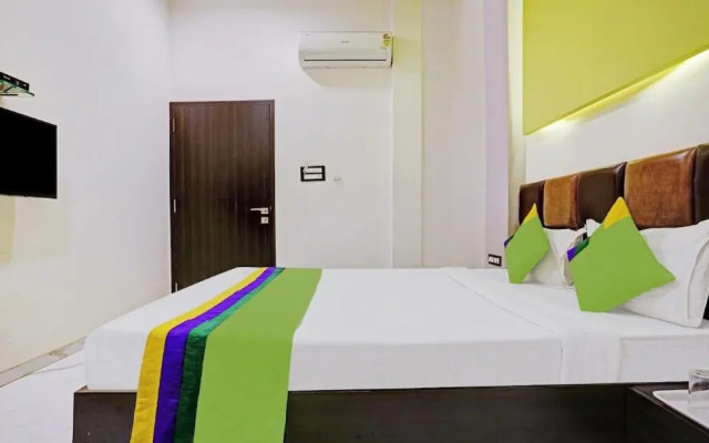 FabHotel Prime Grand