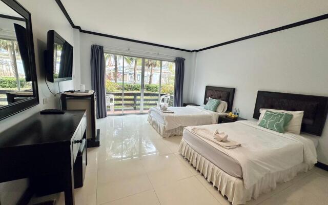 Nakhaburi Hotel & Resort