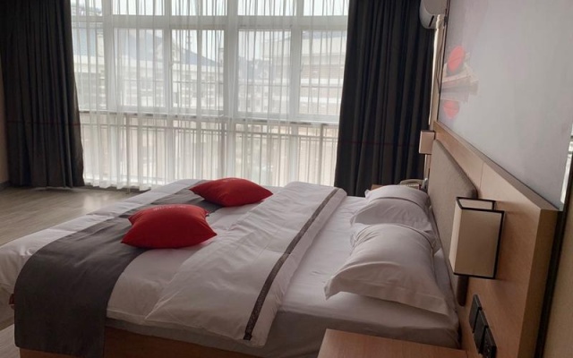 Thank Inn Hotel Shandong Heze Mudan District Bayi Road Pedestrian Street – Guest Rooms – Heze