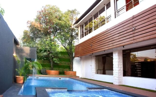 Sky Taj Villa 5 BHK