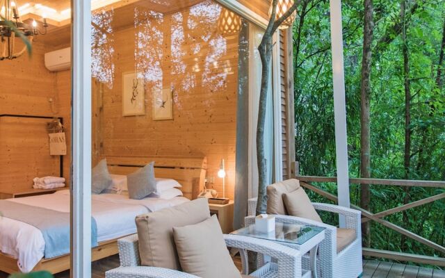 Wuyishan Old Street Sen Live British Inn