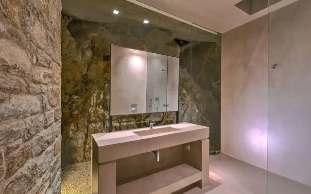 Mylo Villa Ios